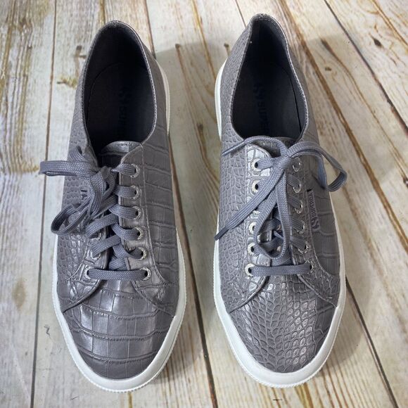 Superga Grey Croc Embossed Womens Size 9.5 Lace Up Sneakers Shoes Mens Sz 8 EUC - Picture 3 of 10